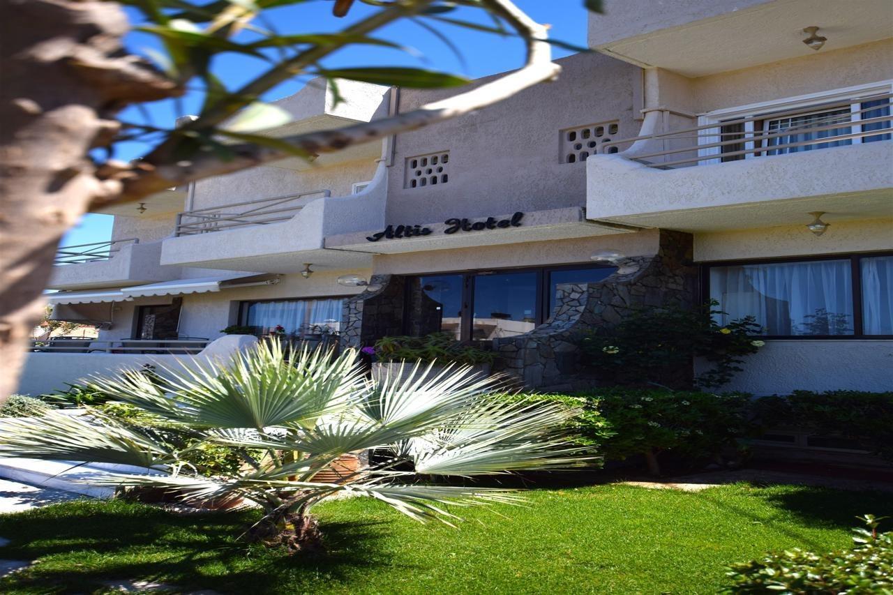 Altis Hotel Malia  Ngoại thất bức ảnh